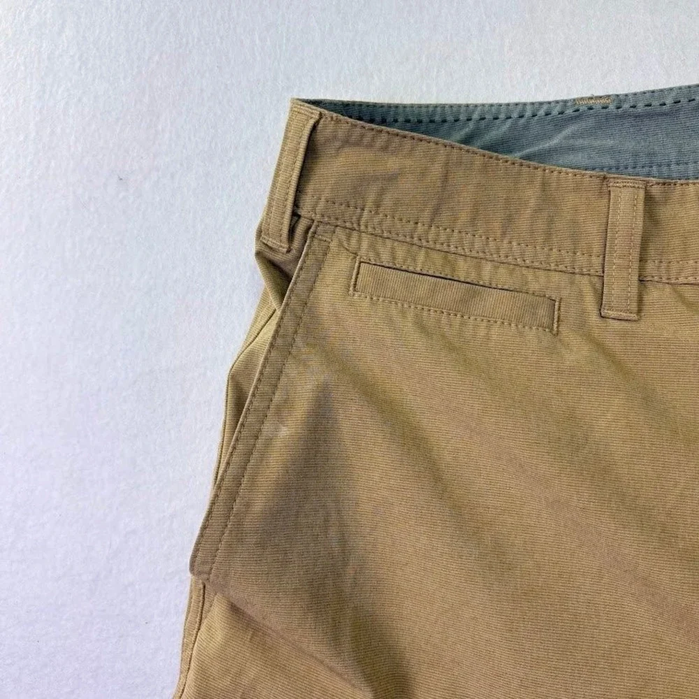 Orvis Performance Shorts Mens 38 Tan Good Hiking Utility Tool Pocket - Picture 3 of 9